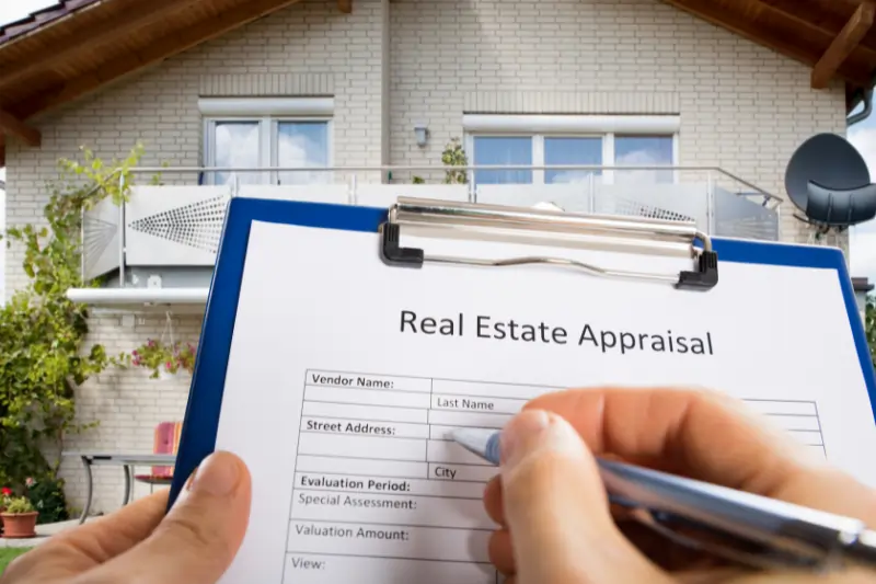What Do Appraisers Look for in a Home in Florida